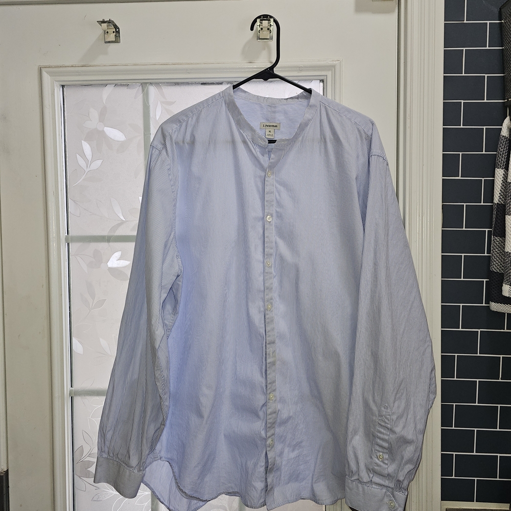 Womens J Peterson XL Button Up Blue & White Steiped Top.